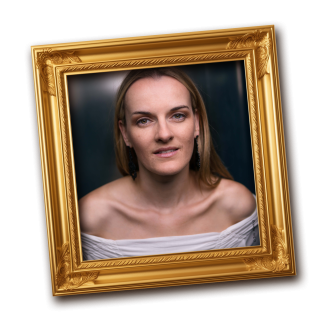 _wpframe_custom/gallery/files/wpf_sitemanager/t_eli25_iepk_castbilder_bettinabogdanypng_1743757299.png